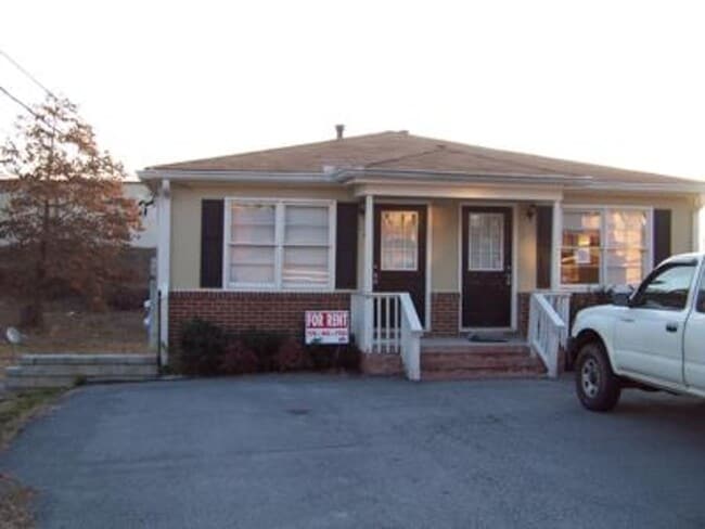 property at 5981 Peco Ln