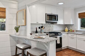 1596 Ronne Dr, Unit AUCPDY in Santa Rosa, CA - Building Photo - Building Photo