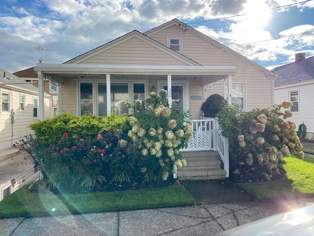 32 N Delavan Ave in Margate City, NJ - Building Photo