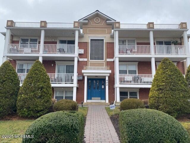 400 4th Ave in Asbury Park, NJ - Building Photo