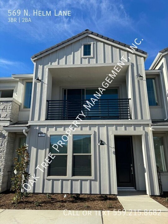 569 N Helm Ln in Clovis, CA - Building Photo