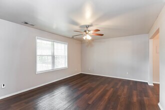 4163 Brownsville Rd in Powder Springs, GA - Building Photo - Building Photo