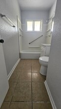 235 12th St, Unit 2A in Silvis, IL - Building Photo - Building Photo