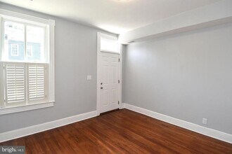 518 N Patrick St in Alexandria, VA - Building Photo - Building Photo
