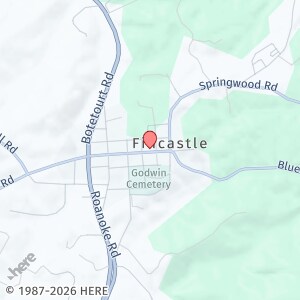 216 E Main St in Fincastle, VA - Building Photo