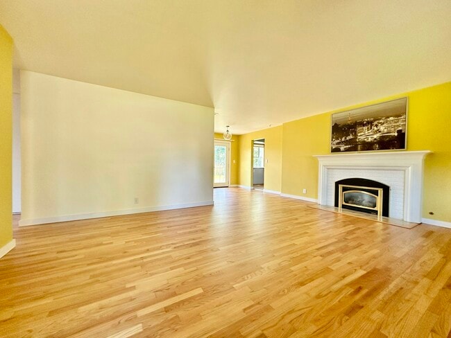 4245 S 183rd St in Seatac, WA - Building Photo - Building Photo