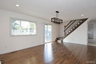 306 Bright Meadows Dr in Ballwin, MO - Building Photo - Building Photo