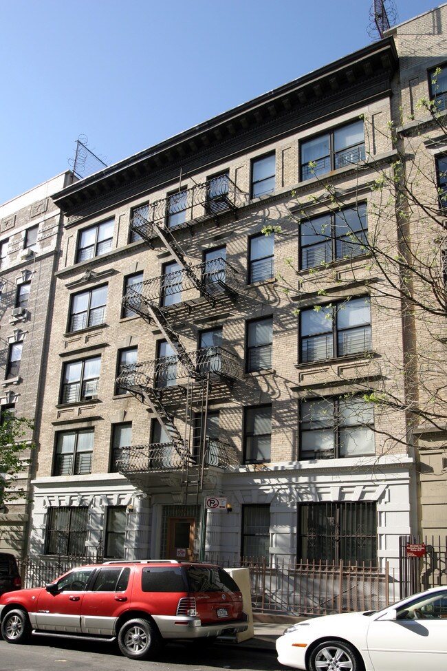 502 W 176th St in New York, NY - Foto de edificio - Building Photo