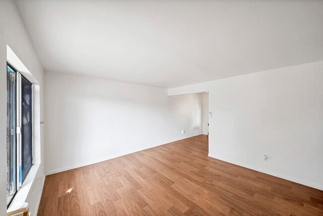 2458 Normandie Ave, Unit 2
