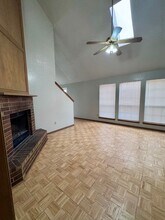 2407 Lakecrest Dr in Moore, OK - Building Photo - Building Photo