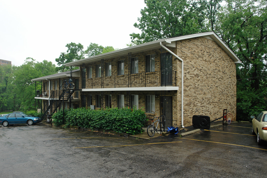 Centennial Apartments in Nashville, TN - Building Photo