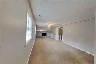 1734 Wingard Dr in Marietta, GA - Building Photo - Building Photo