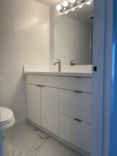 1865 79th Street Cswy, Unit 2L in North Bay Village, FL - Building Photo - Building Photo