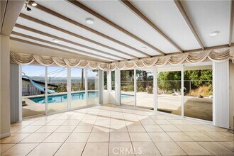 841 Irving Dr in Burbank, CA - Building Photo - Building Photo