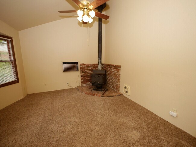 99 Parsons Ln in West Point, CA - Building Photo - Building Photo
