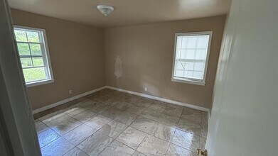 6754 Autumn Ave in Baton Rouge, LA - Building Photo - Building Photo