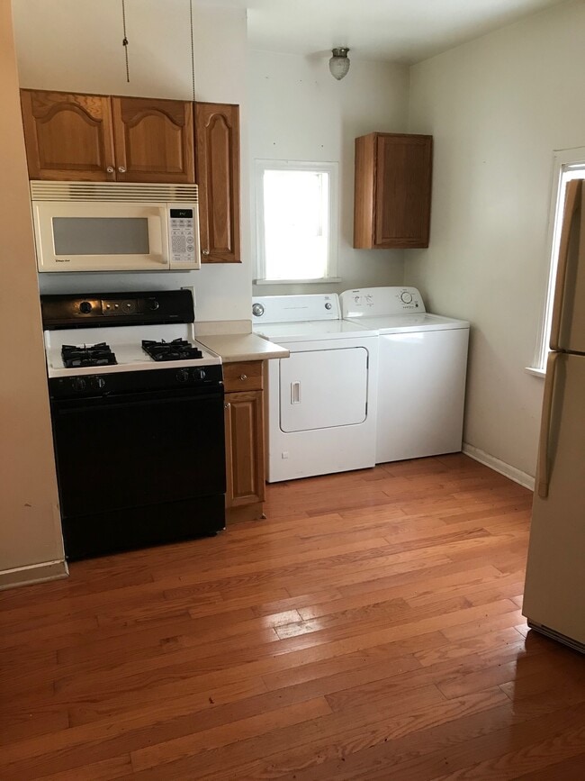 2816 Edwards Way, Unit 2816 in Pittsburgh, PA - Building Photo - Building Photo