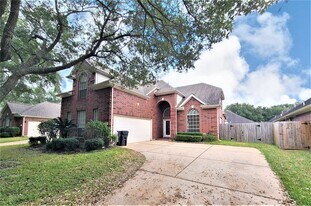 1719 Abellfield Ln in Sugar Land, TX - Building Photo