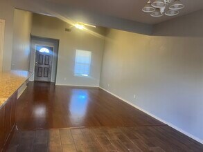 3106 SW Deerfield Blvd in Bentonville, AR - Building Photo - Building Photo