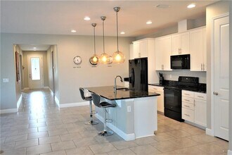1315 Yorkshire Ct in Davenport, FL - Building Photo - Building Photo