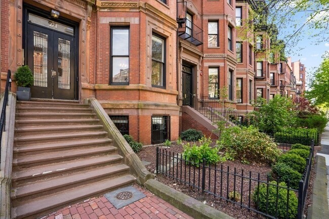 property at 271 Beacon St
