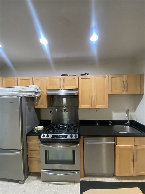 462 Massachusetts Ave, Unit 1