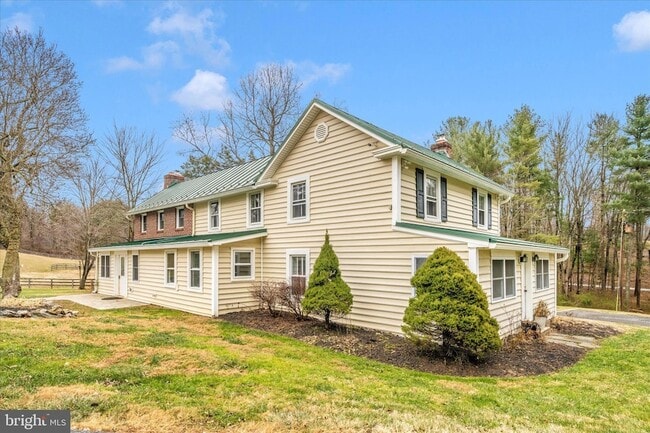 property at 6270 Davis Rd