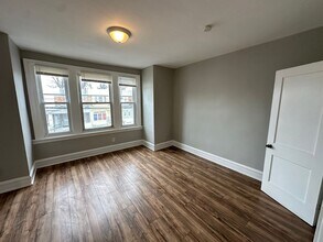 440 W Fisher Ave in Philadelphia, PA - Building Photo - Building Photo