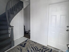 32 Wilson St in Waterbury, CT - Building Photo - Building Photo