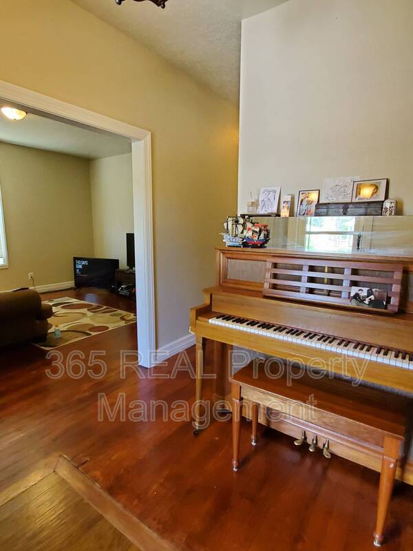 property at 1431-1411 11th St
