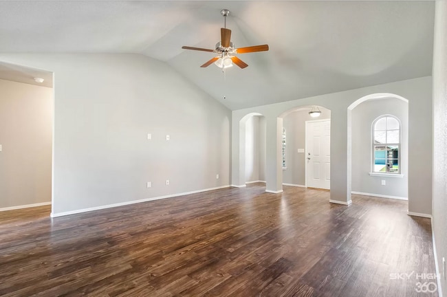 2309 Pinewood Ave in Lowell, AR - Building Photo - Building Photo