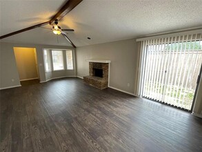 1207 University Dr in Plano, TX - Building Photo - Building Photo