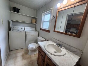 607 S 14th St in Terre Haute, IN - Building Photo - Building Photo