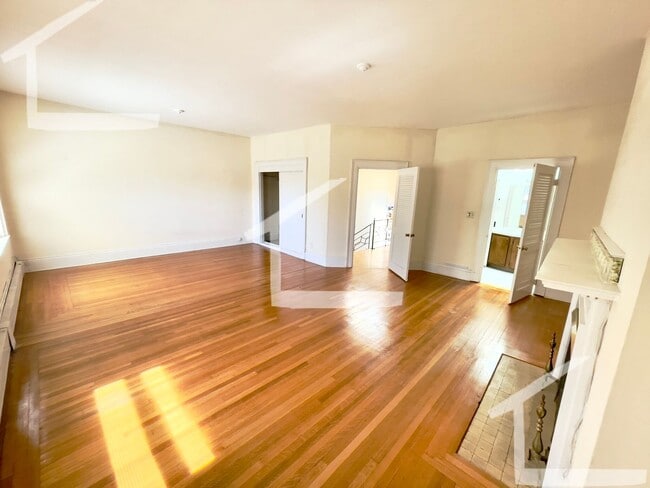 property at 1712 Beacon St