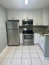 3753 SW 26th Terrace in Miami, FL - Building Photo - Building Photo