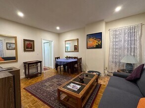 59 W Cedar St, Unit 3 in Boston, MA - Building Photo - Building Photo
