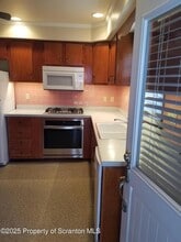 956 Meade Ave in Scranton, PA - Building Photo - Building Photo