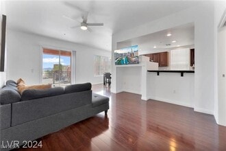 47 E Agate Ave in Las Vegas, NV - Foto de edificio - Building Photo