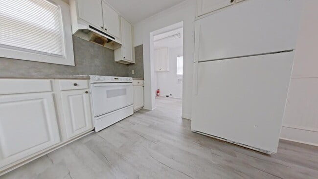 927 E Dayton Ave in High Point, NC - Building Photo - Building Photo