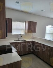 1900 Jackson St in Weslaco, TX - Building Photo - Building Photo