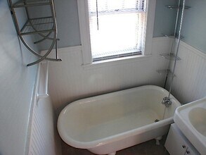 49 Marlboro St in Belmont, MA - Building Photo - Building Photo