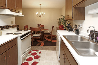 Westview Park Community in West St. Paul, MN - Building Photo - Interior Photo