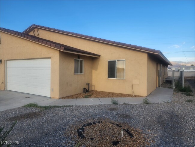 1741 Galaxy St in Pahrump, NV - Building Photo - Building Photo