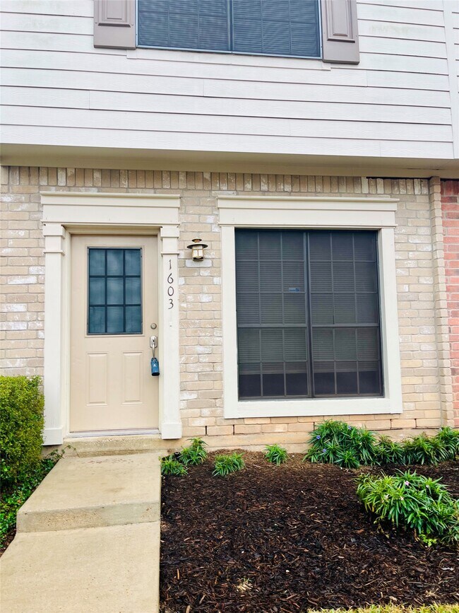 2910 Grants Lake Blvd in Sugar Land, TX - Building Photo - Building Photo