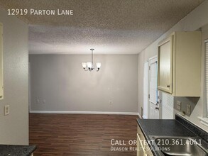 12919 Parton Ln in San Antonio, TX - Building Photo - Building Photo