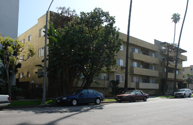 Residential Condominiums in Los Angeles, CA - Building Photo - Building Photo