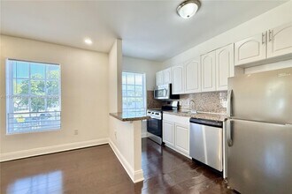 1440 Pennsylvania Ave in Miami Beach, FL - Building Photo - Building Photo