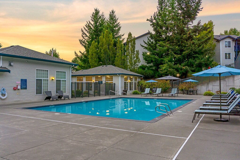 Forestview in Renton, WA - Foto de edificio