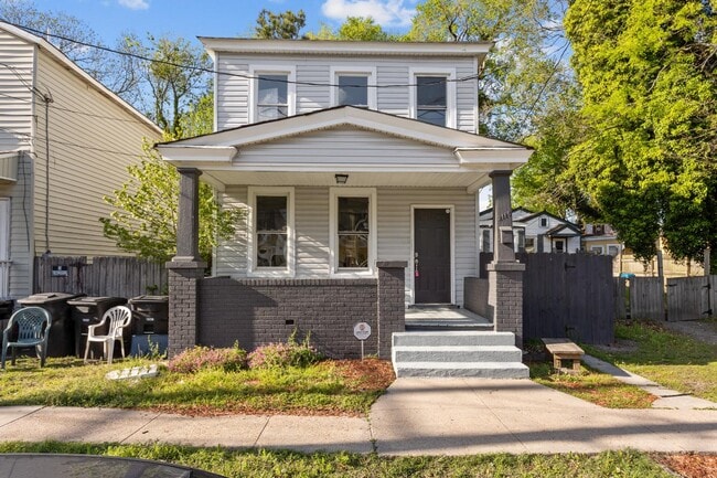 property at 2118 Queen St