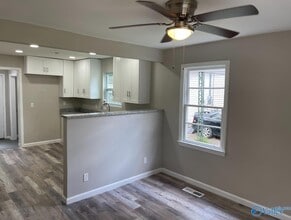 1907 7th St SE in Decatur, AL - Building Photo - Building Photo